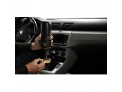 Мобильная кофеварка Skoda On board Espresso Maker, артикул 000069641C от VAG Мобильная кофеварка Skoda On board Espresso Maker, артикул 000069641C